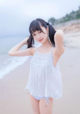 图书馆的她动漫