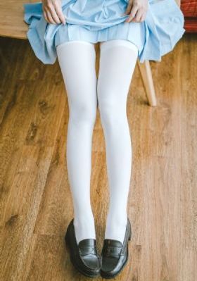 明天我会成为谁的女友